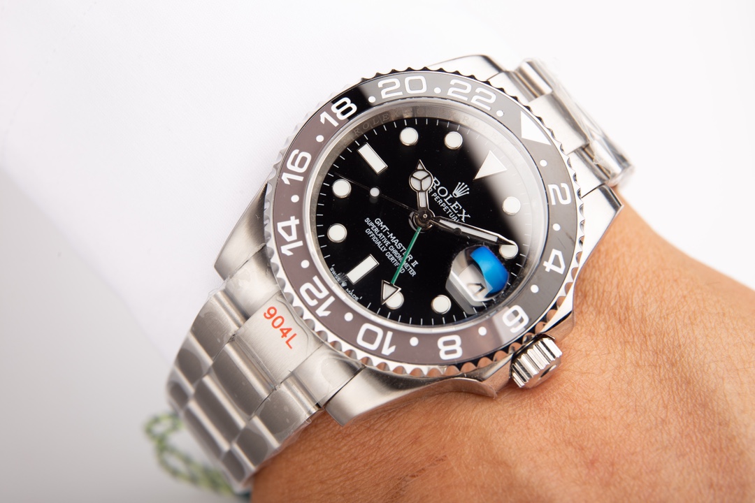 Rolex GMT-Master II 116710ln-0001